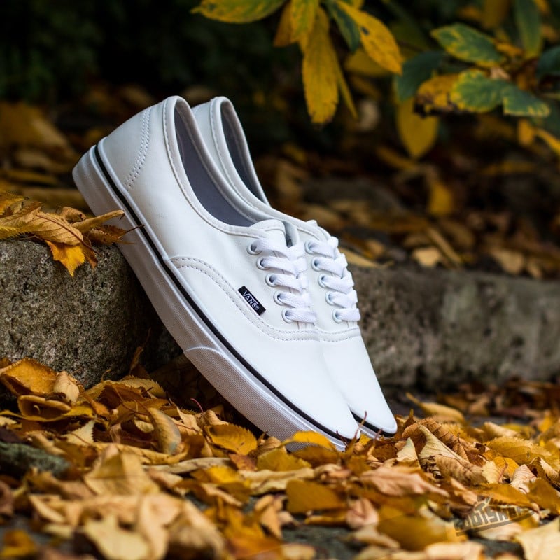 Women s shoes Vans Authentic Italian Leather True White Footshop