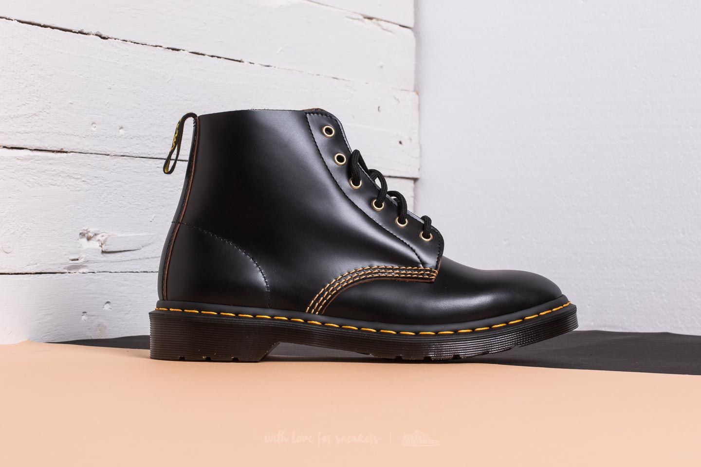 Scarpe uomo Dr. Martens Vintage Smooth Black Footshop