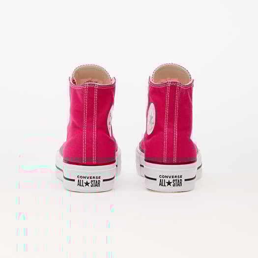 Converse Women s Chuck Taylor All Star Lift Platform High top Sneakers