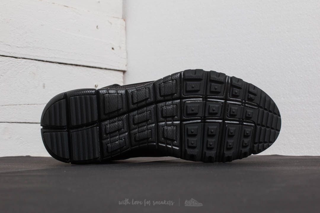 Vyriška avalynė Nike SB Dunk High Boot Black/ Black
