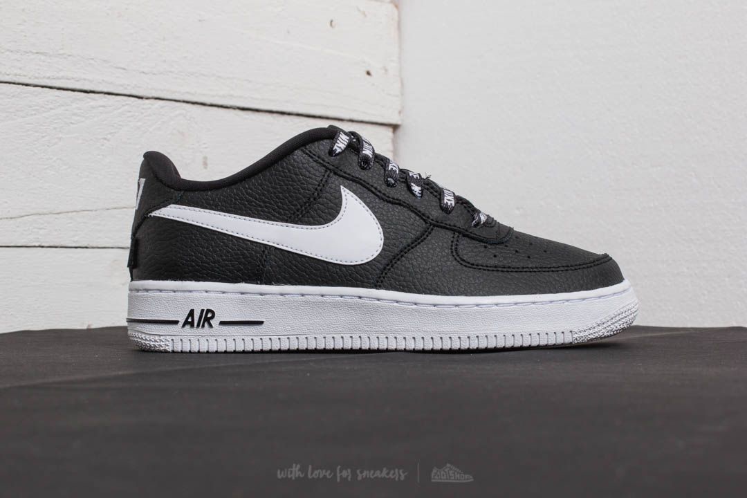 Ženski čevlji Nike Air Force 1 LV8 (GS) Black/ White