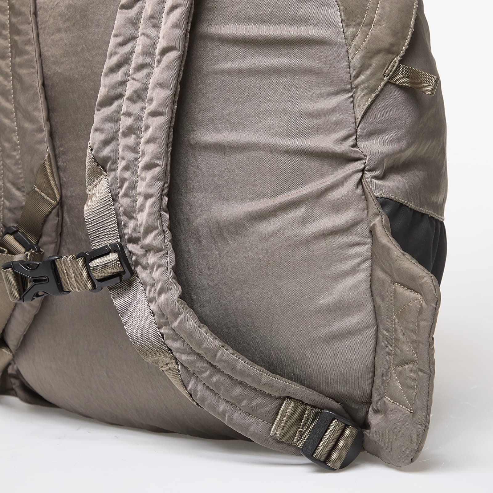 Batohy C.P. Company Backpack Black/ Walnut