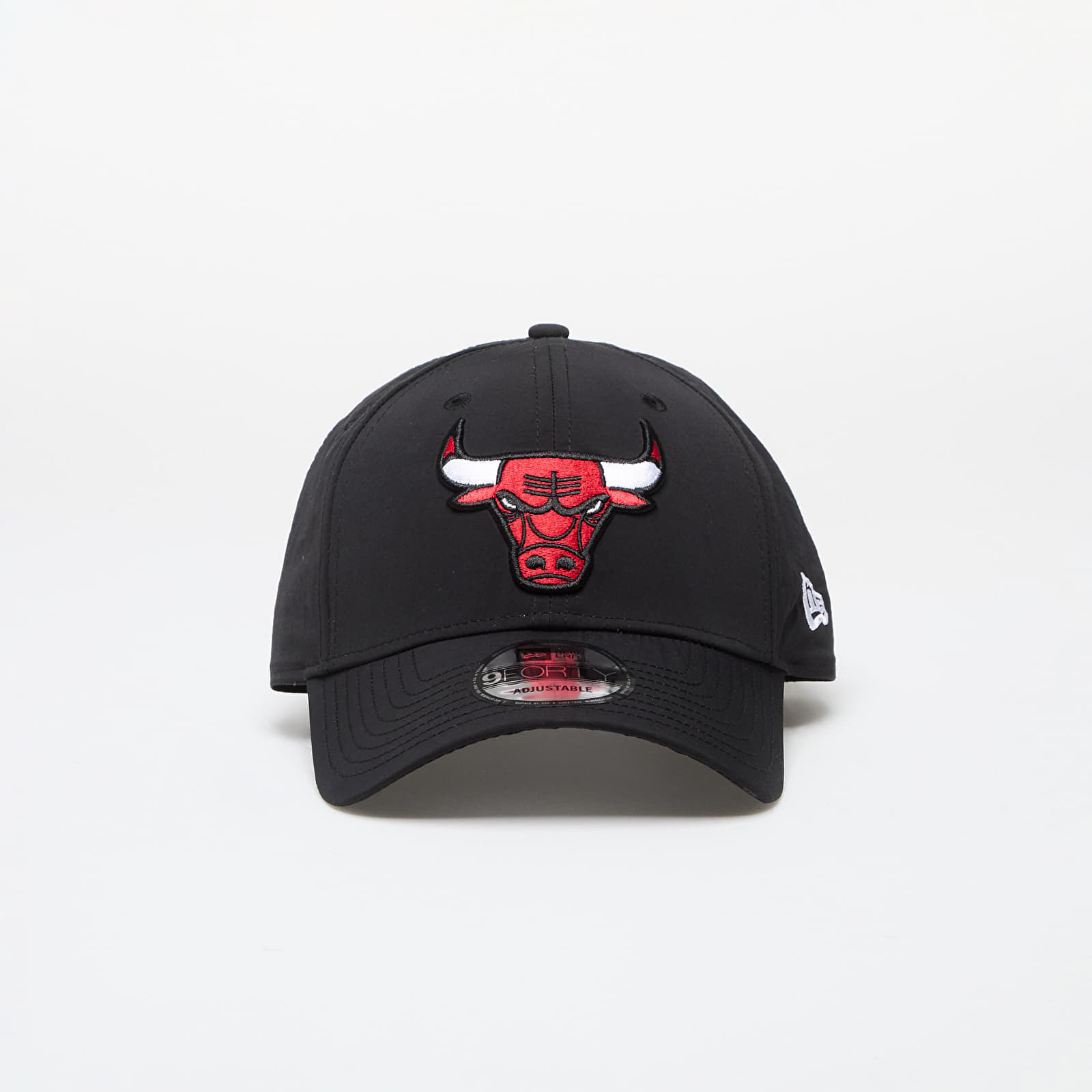New Era Chicago Bulls Recycled 9FORTY Adjustable Cap Black/ Front Door Red