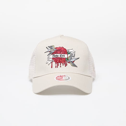 Mütze New Era Womens 9FORTY E-Frame Adjustable Trucker Cap Light Beige