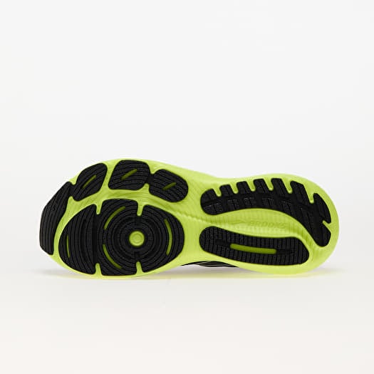 Brooks flyknit online