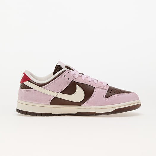 Womens nike with flowers cheap