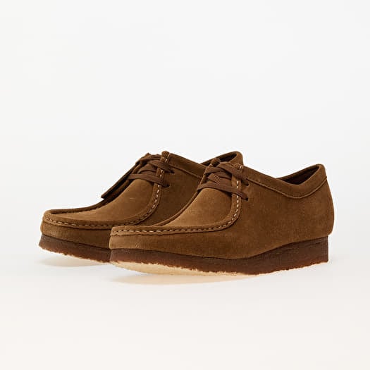 Clarks wallabee cola leather discount