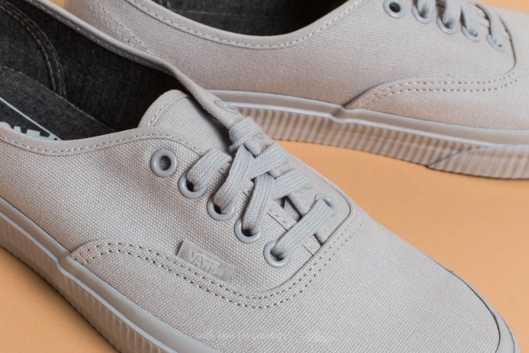 Vans authentic shop mono surplus