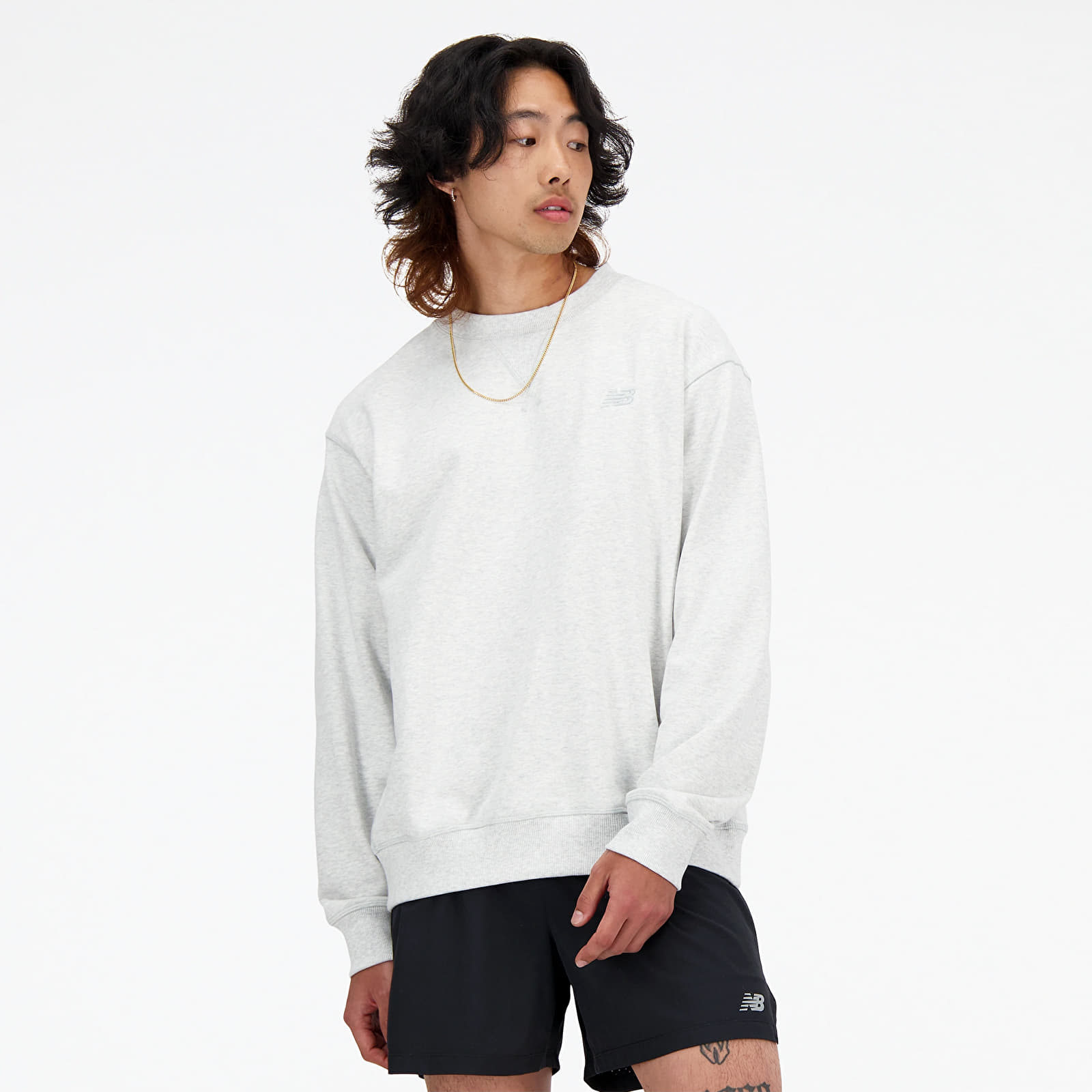Meeste kapuutsiga dressid New Balance Athletics French Terry Crew Ash Heather