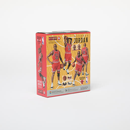 Medicom Toy MAFEX No.100 Michael Jordan Chicago Bulls