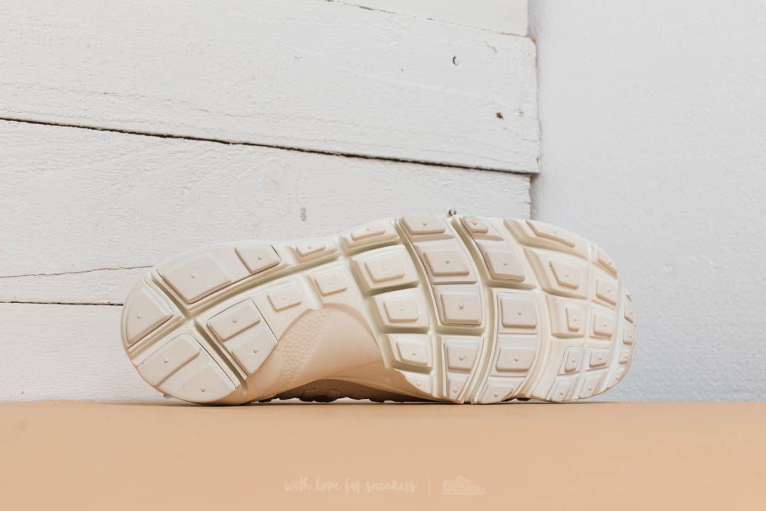 Skor för kvinnor Nike Wmns Air Footscape Woven Mushroom/ Mushroom-Mushroom