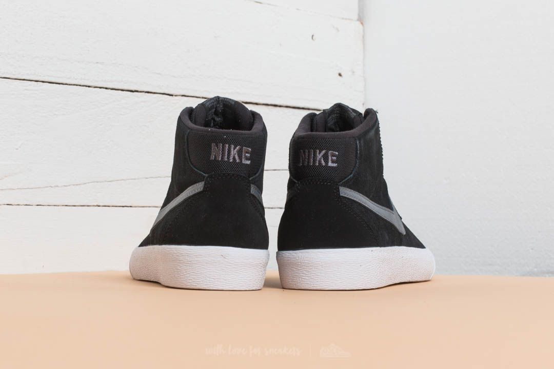 Обувки Nike Wmns SB Bruin HI Black/ Dark Grey-White