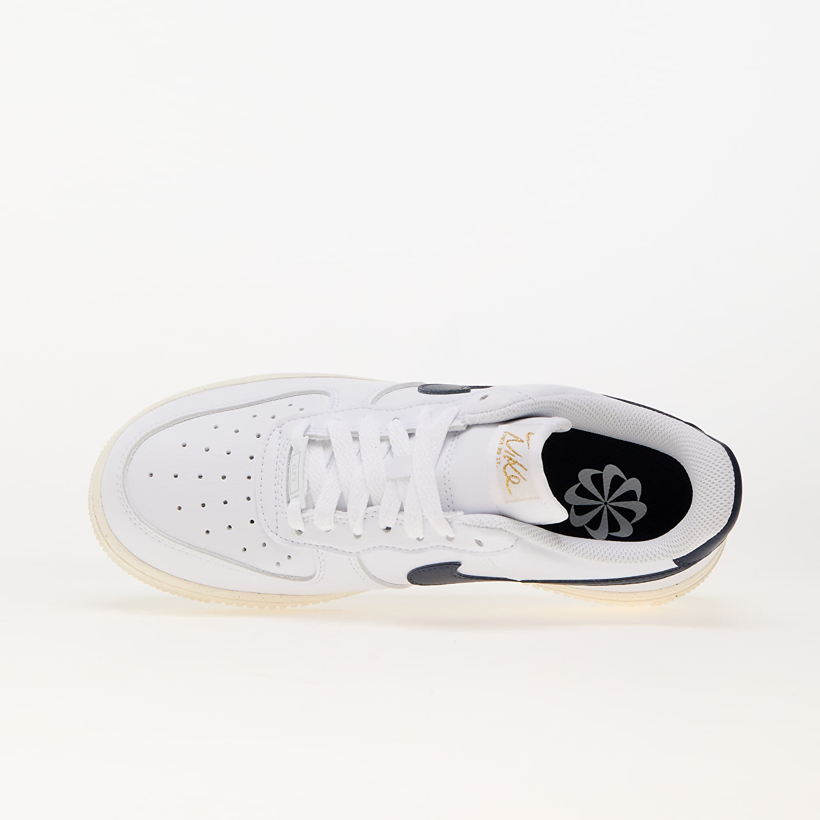 Women's shoes Nike W Air Force 1 '07 Nn White/ Obsidian-Pale Ivory-Metallic Gold