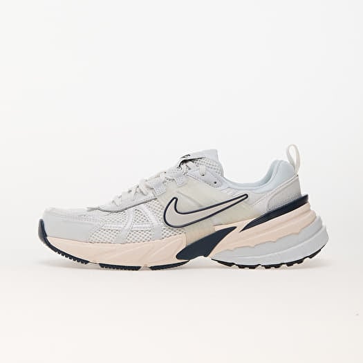 Platinum shoes outlet