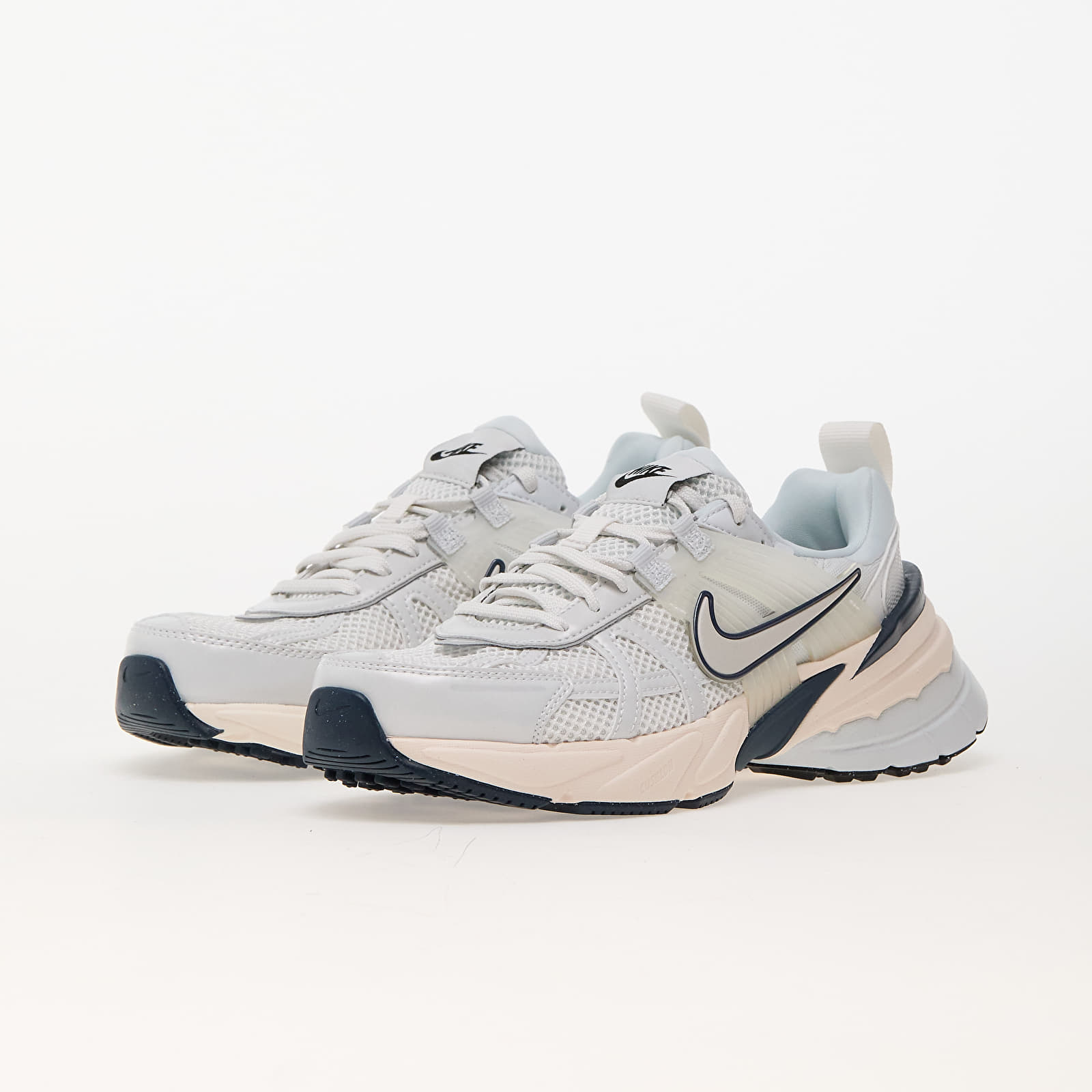 Moteriška avalynė Nike W V2K Run Platinum Tint/ Platinum Tint
