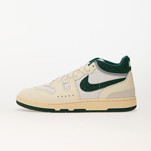 Nike Attack Sail/ Fir-Coconut Milk-Pale Vanilla