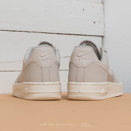 Nike Wmns Air Force 1 07 Pinnacle