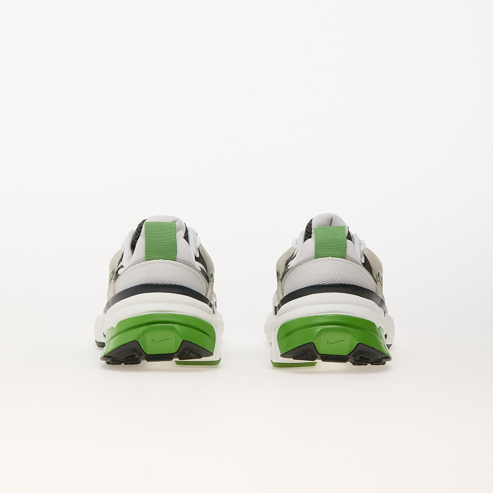 Frauen Nike W V2K Run Sequoia/ Chlorophyll-Lt Iron Ore