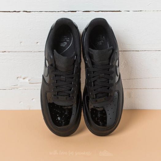 Women s shoes Nike Wmns Air Force 1 07 Black Black Footshop
