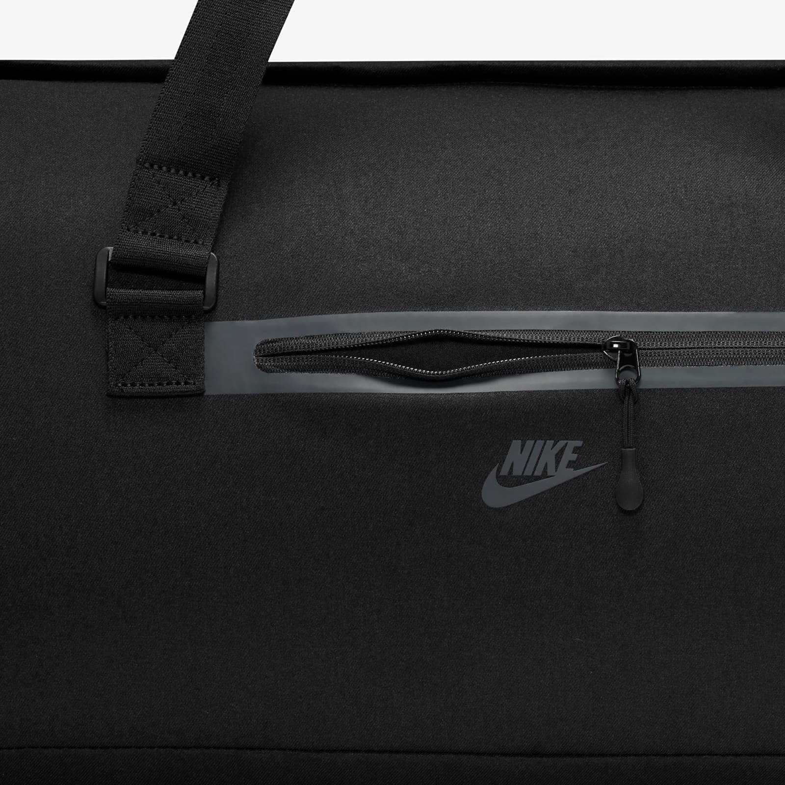 Tašky přes rameno Nike Elemental Premium Duffel Bag Black/ Black/ Anthracite