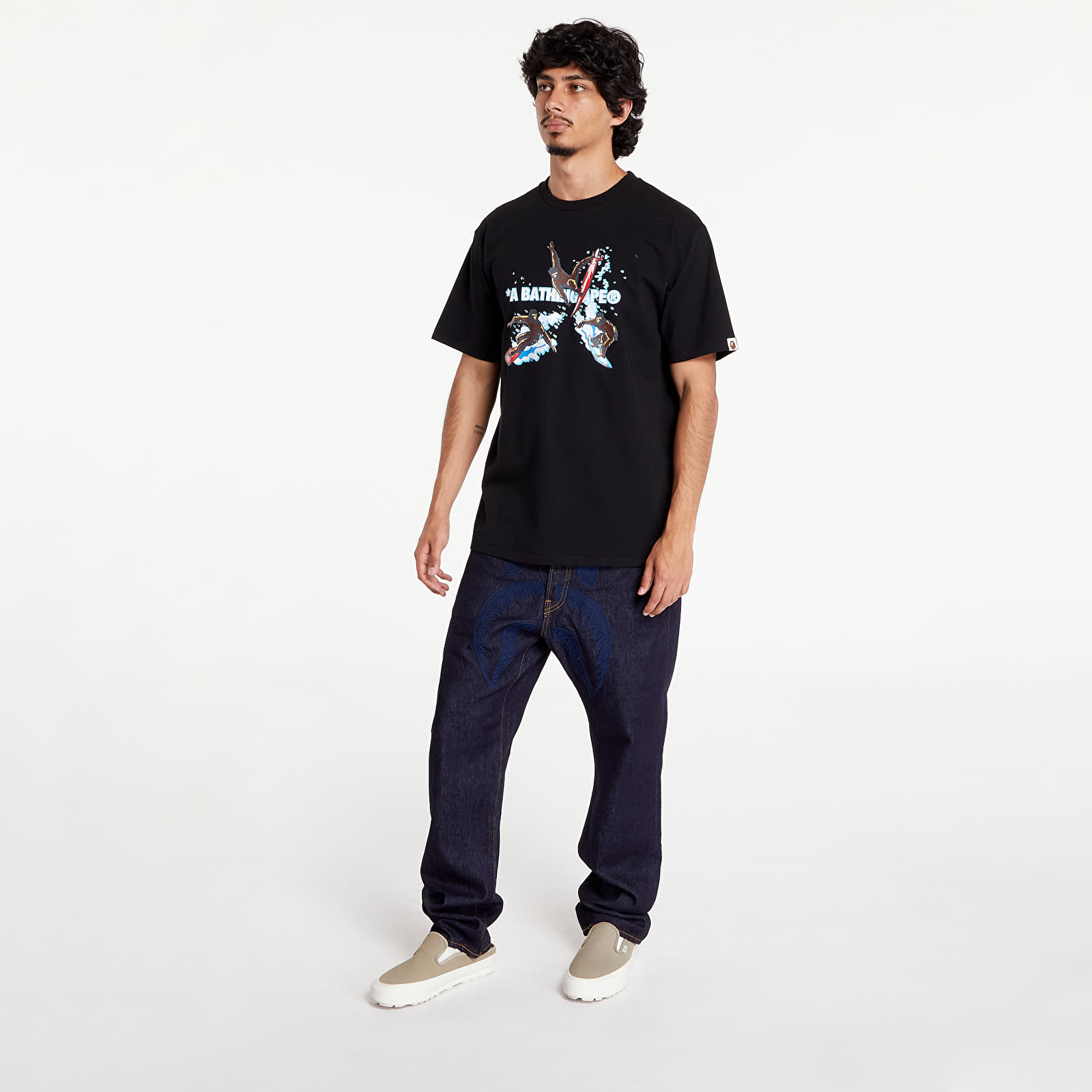 T-skjorter A BATHING APE Surfing Apes Tee Black
