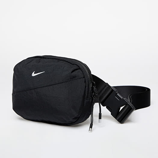 Black nike waist bag best sale