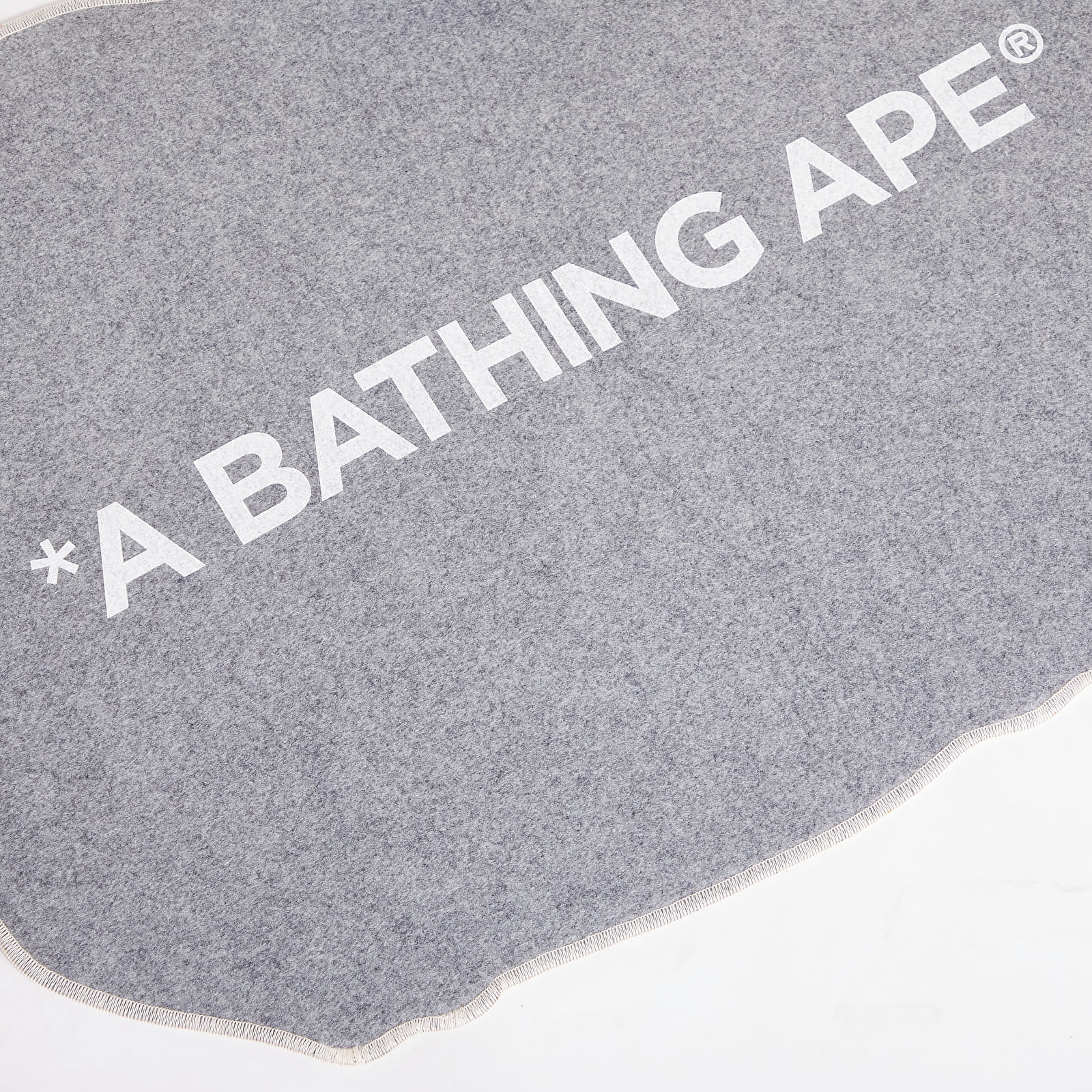 Other accessories A BATHING APE Ape Head Rug Brown
