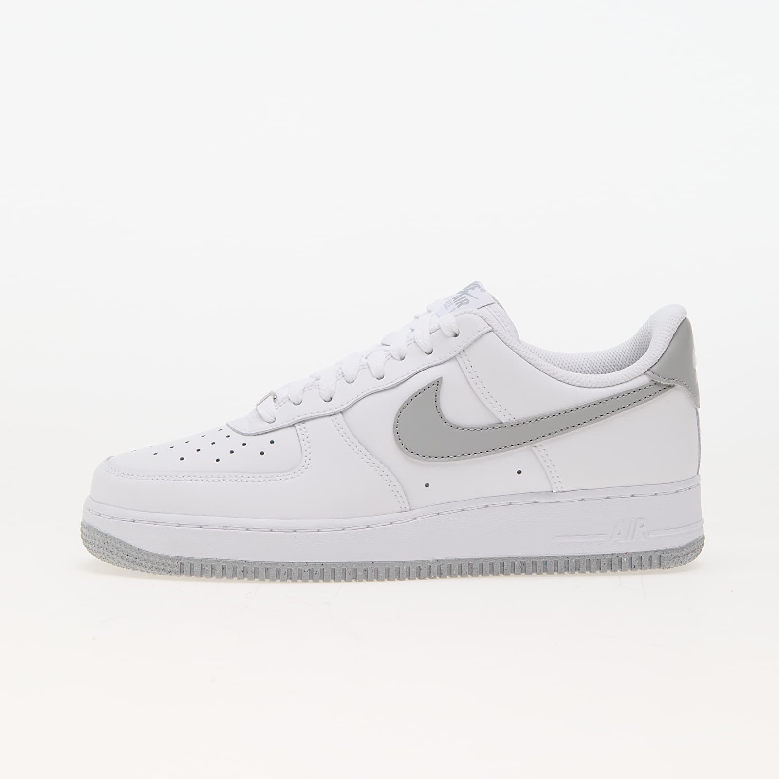 Scarpe uomo Nike Air Force 1 '07 White/ Lt Smoke Grey-White