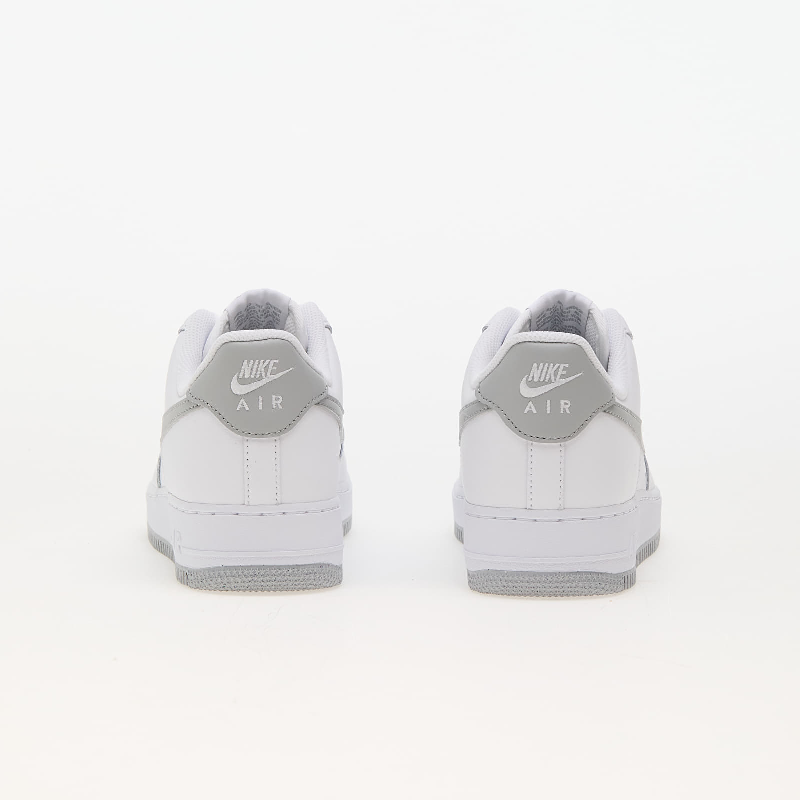 Scarpe uomo Nike Air Force 1 '07 White/ Lt Smoke Grey-White