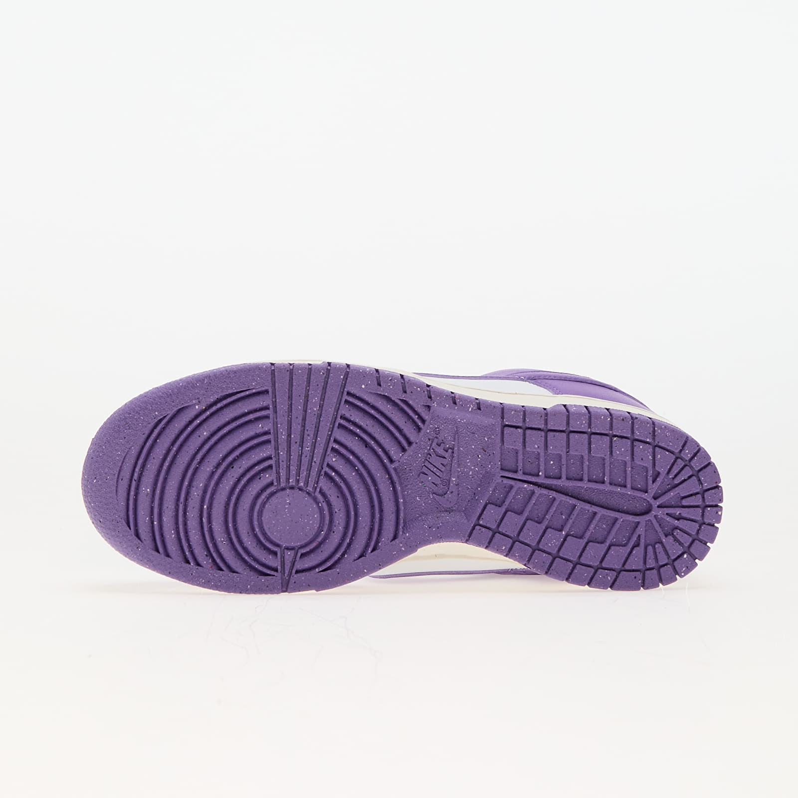 Skor för kvinnor Nike W Dunk Low Summit White/ Black Raspberry