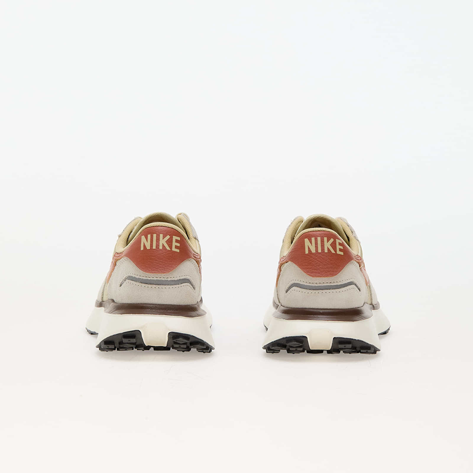 Women's shoes Nike W Phoenix Waffle Team Gold/ Dark Russet-Coconut Milk-Hemp