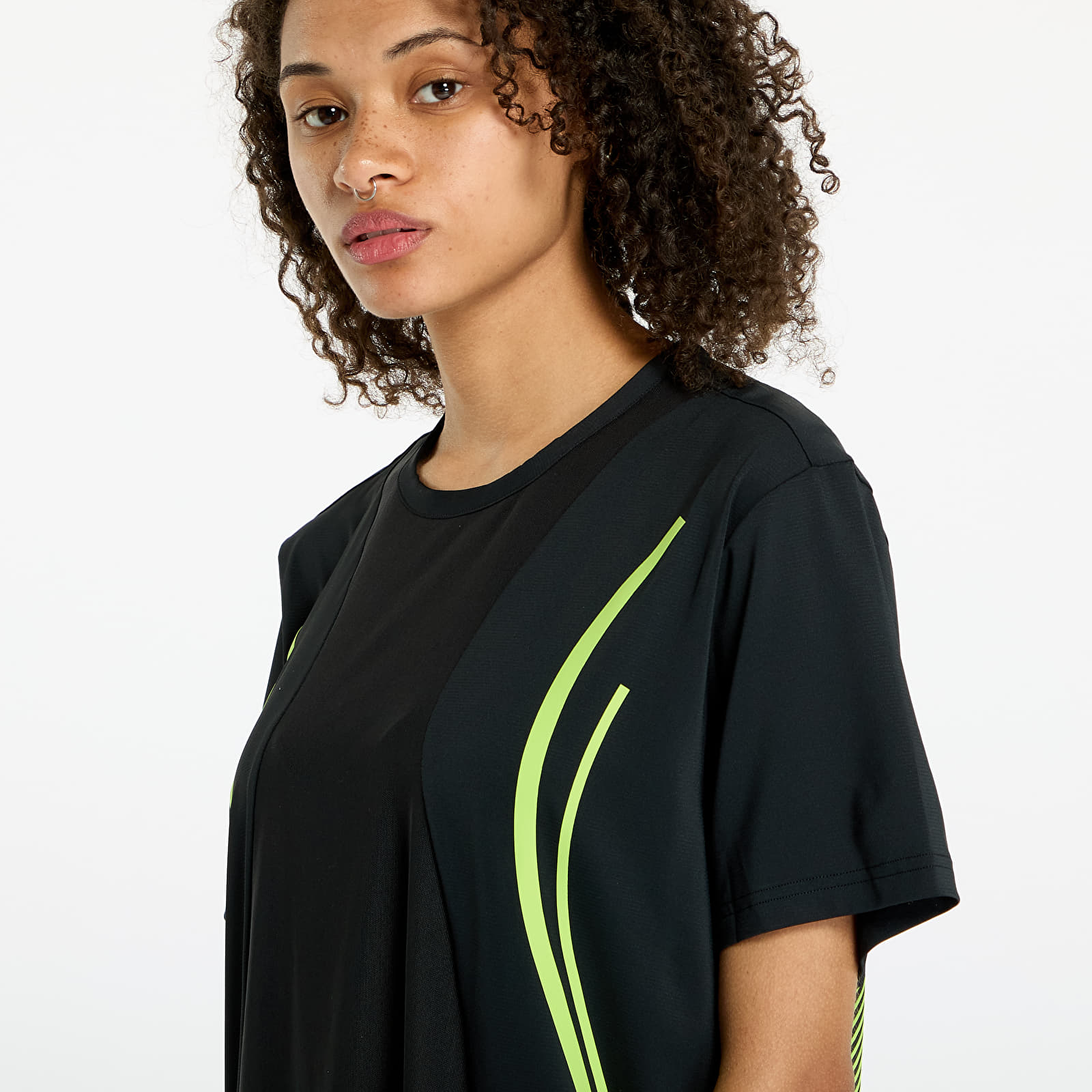 Trička adidas X Stella McCartney TruePace Tee Black/ Semi Solar Slime