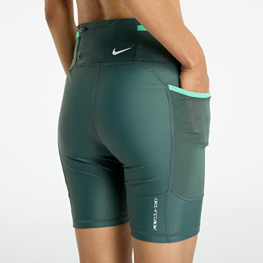 nike shorts women's dri fit