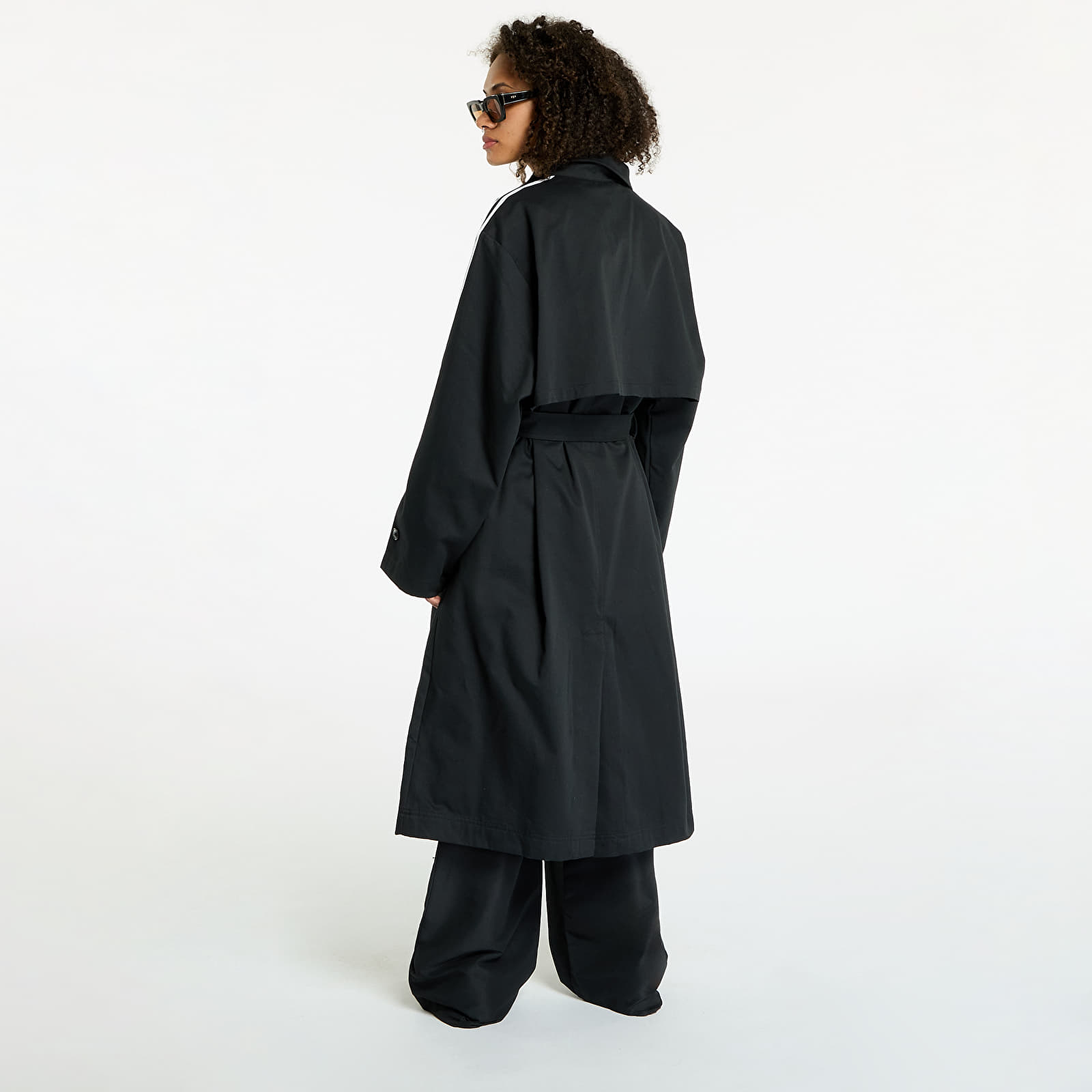 Kabátok adidas Tcoat Twill Black