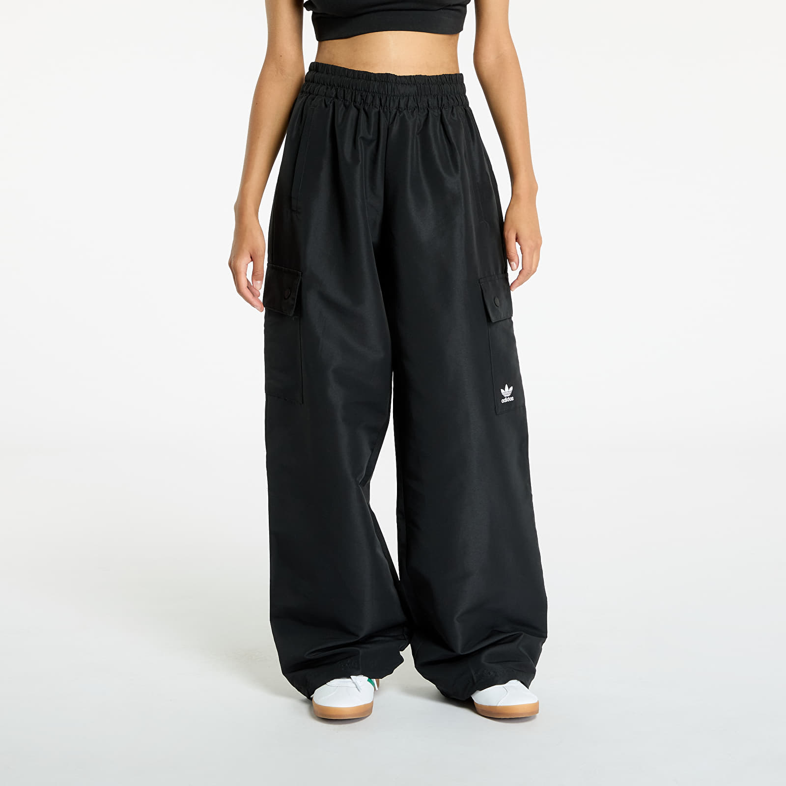 Women's trousers adidas Essentials Woven Cargo Black