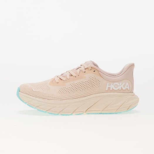 Hoka® W Arahi 7 Vanilla/ Cream