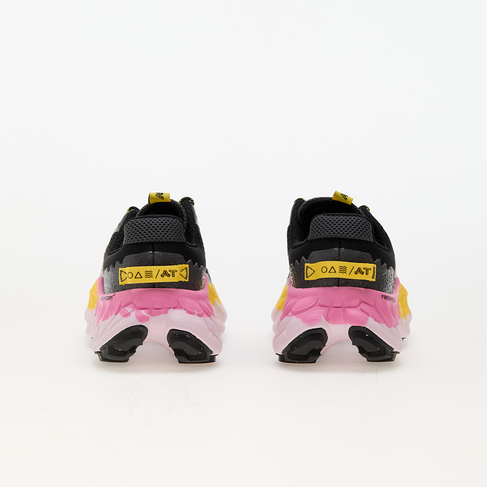 Moteriška avalynė New Balance Freshfoam More Trail V3 Black
