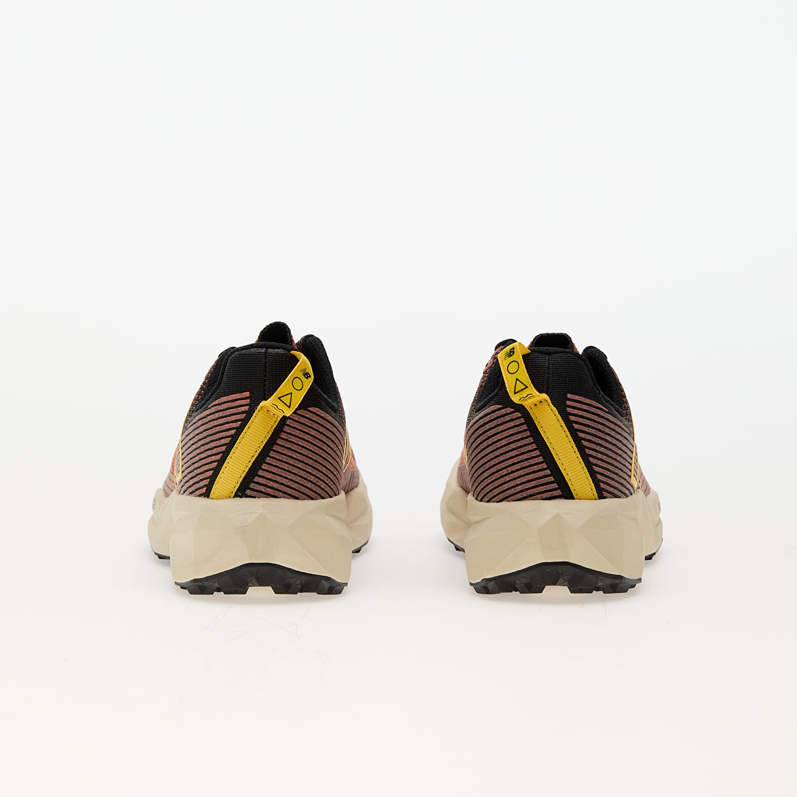 Zapatillas Hombre New Balance Fuelcell Venym Infield Clay