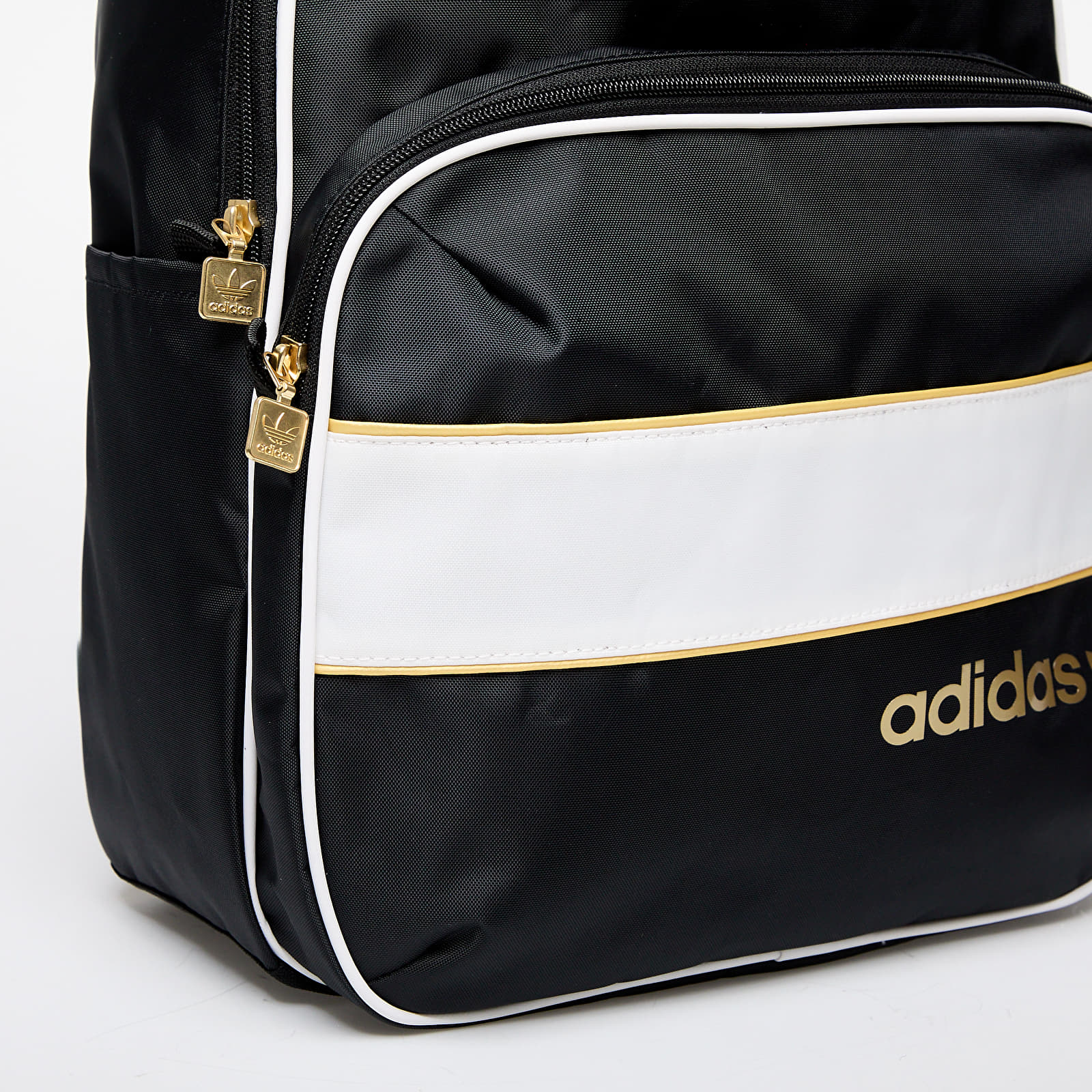 Adidas originals vintage backpack top