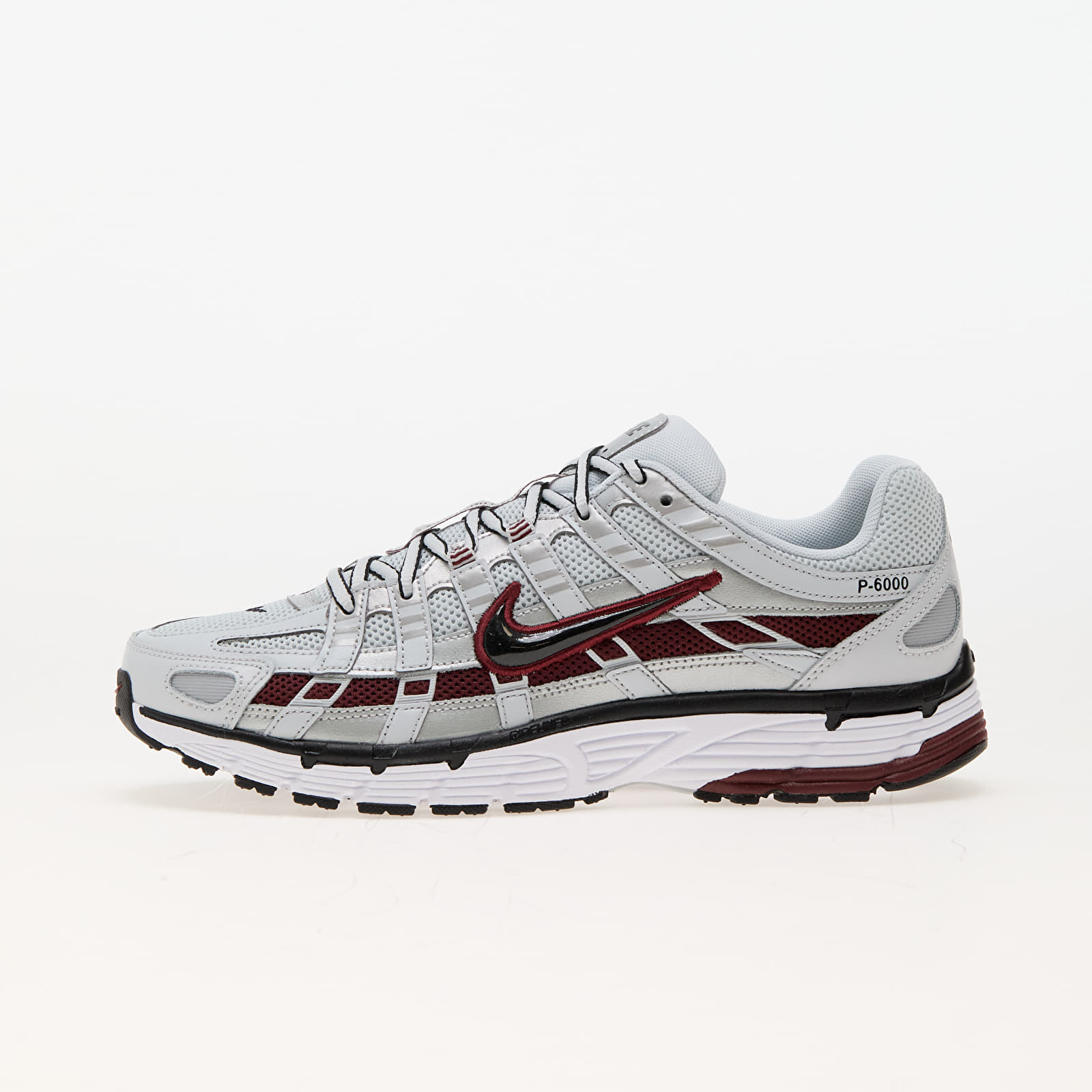 Încălțăminte și sneakerși pentru bărbați Nike P-6000 Pure Platinum/ Dark Team Red