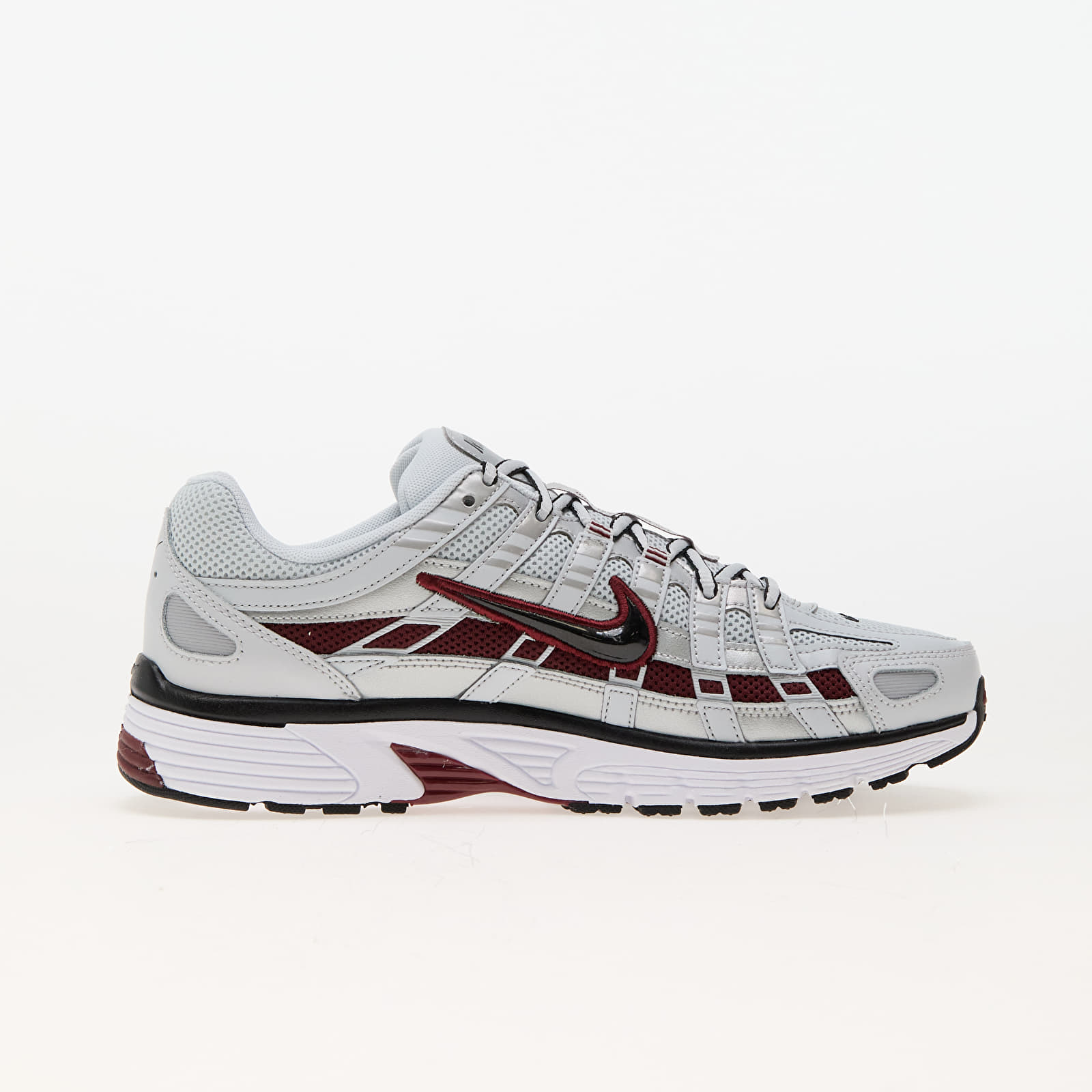 Încălțăminte și sneakerși pentru bărbați Nike P-6000 Pure Platinum/ Dark Team Red