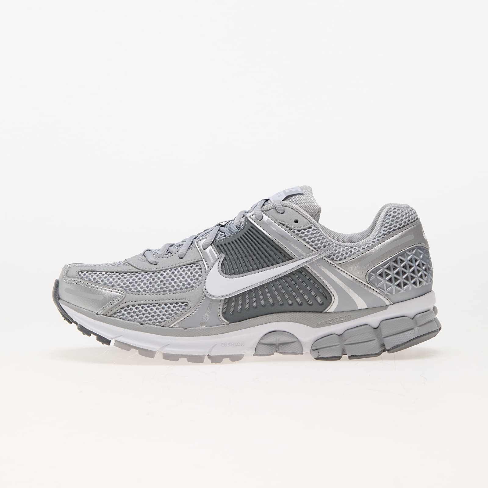 Levně Tenisky Nike Zoom Vomero 5 Wolf Grey/ White-Metallic Silver EUR 44