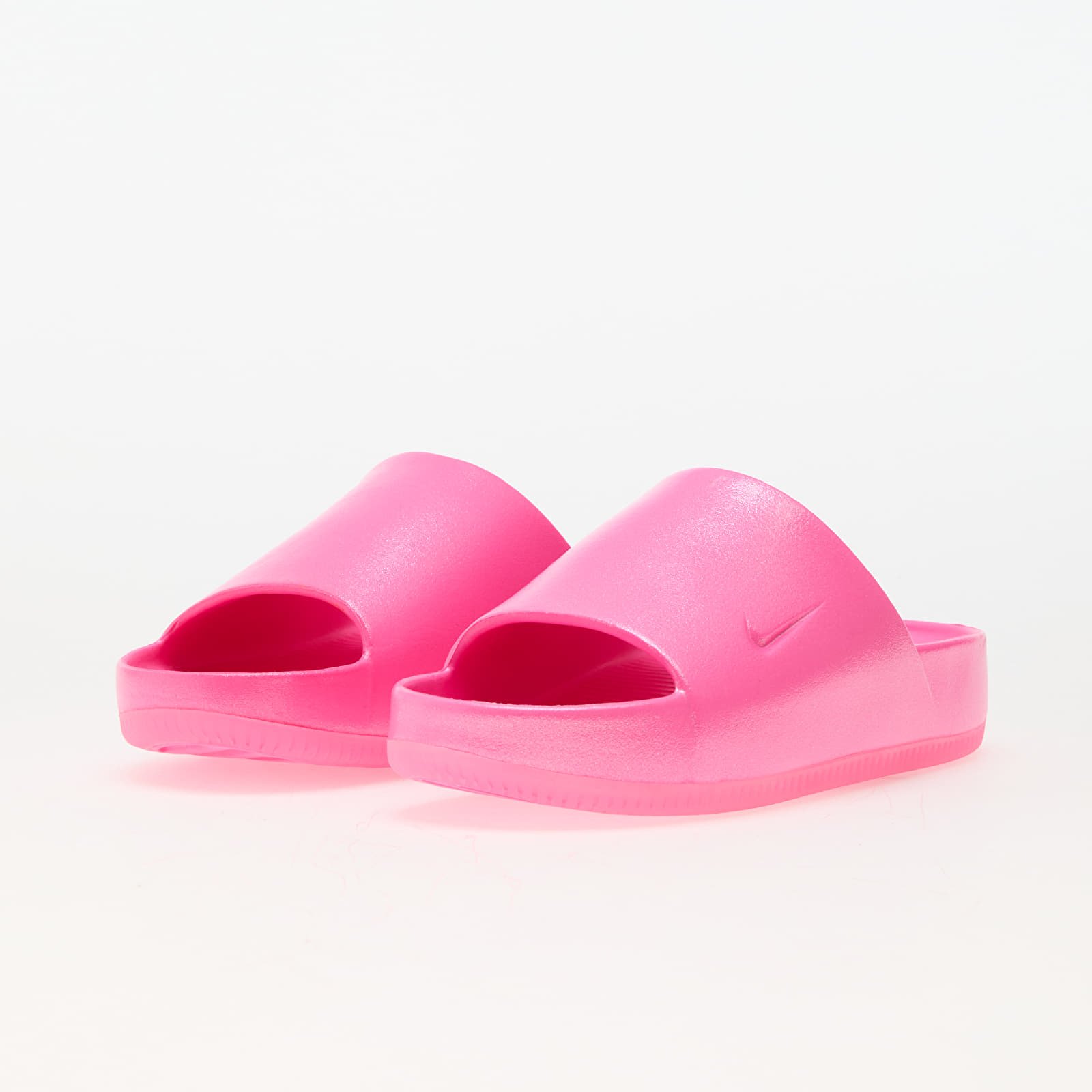 Дамски кецове и обувки Nike W Calm Slide Se Hyper Pink/ Hyper Pink