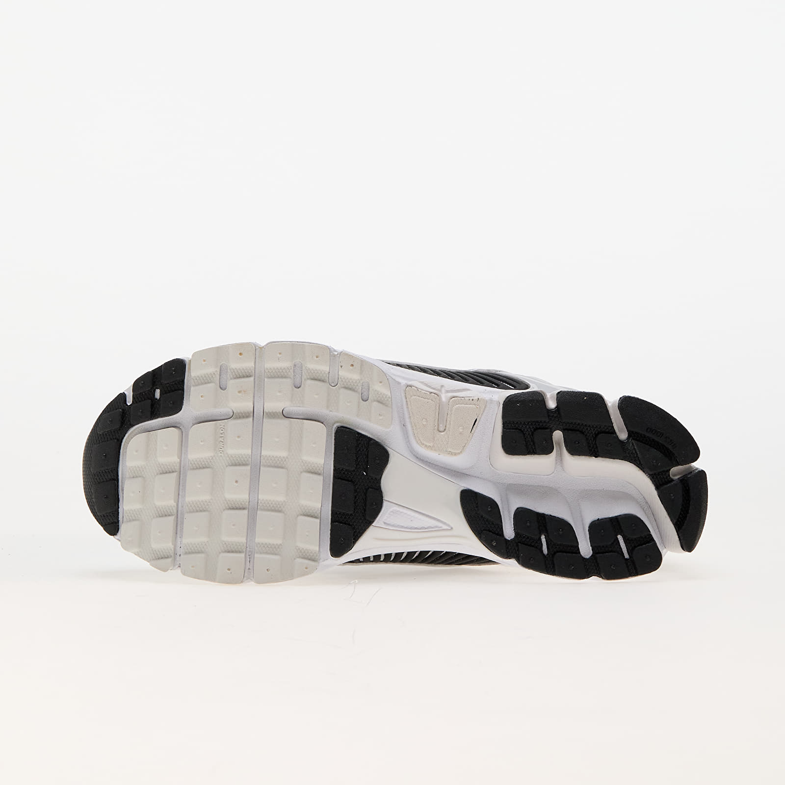 Férfi cipők Nike Zoom Vomero 5 White/ Black-Platinum Tint-Mtlc Platinum
