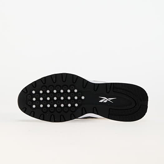 Reebok shoes price 999 sale