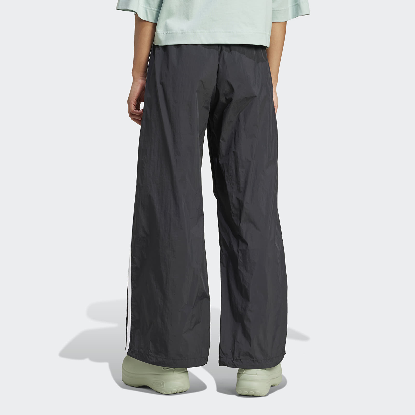Dámské kalhoty adidas 3 Stripes Parachute Pants Black