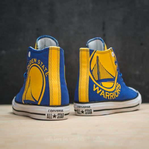 Converse azul y amarillo 2025
