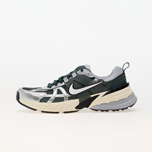 Nike V2K Run Vintage Green/ Vintage Green