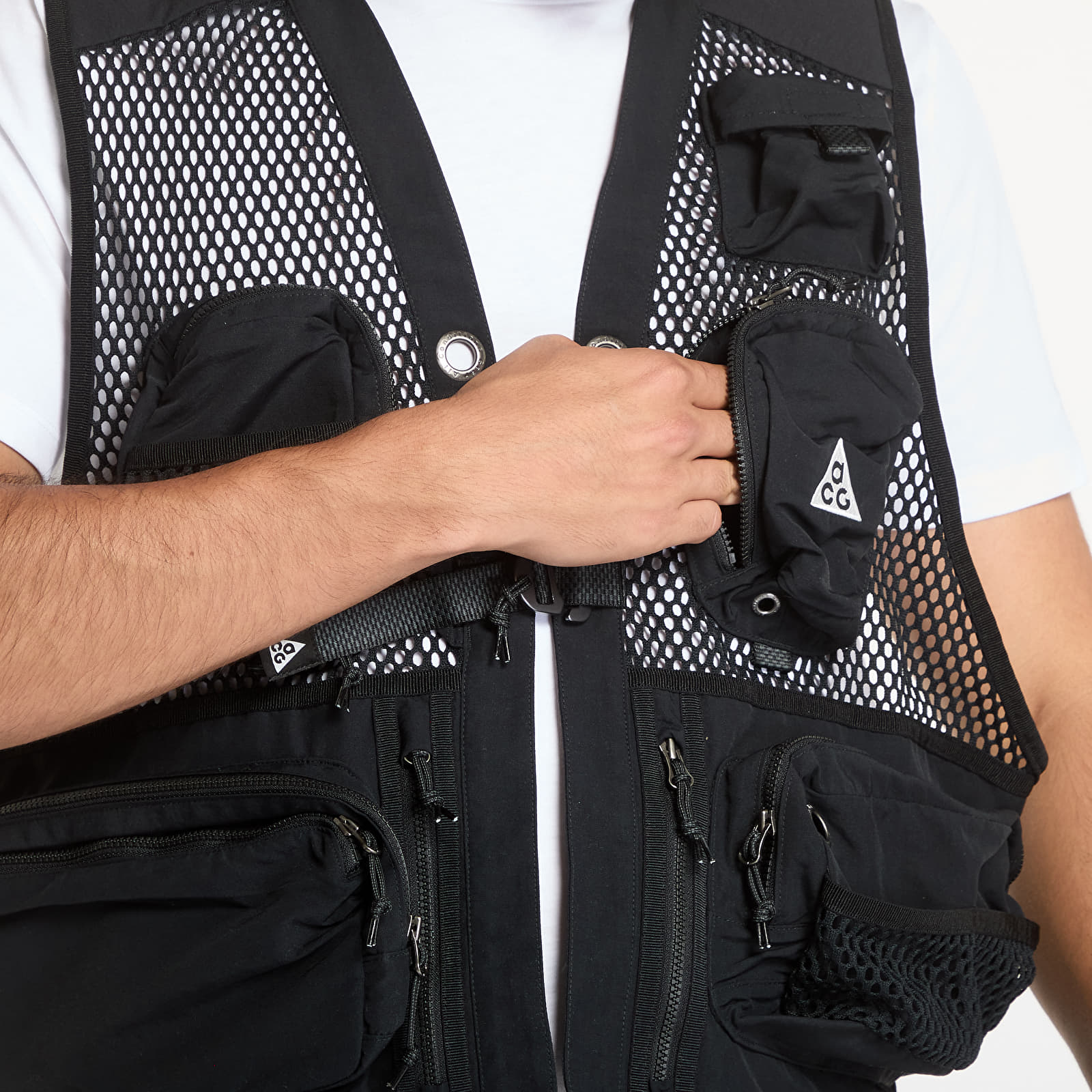 Vestes Nike ACG Buttles Vest UNISEX Black/ Summit White/ Summit White