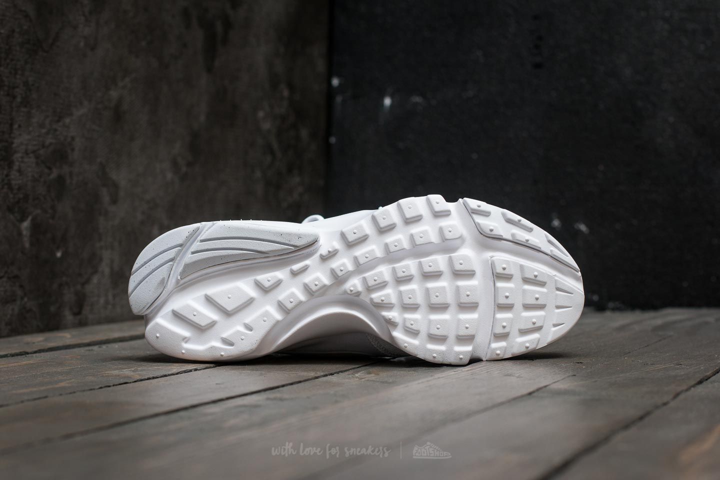 Női cipők Nike Wmns Presto Fly White/ White-White